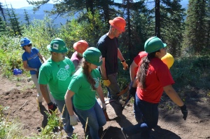 Gonzaga Volunteer Corps volunteering with WTA on trail 130, summer 2014.